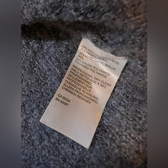 Women’s Saks 5th Avenue Sweater- blue grey - Picture 4 of 4